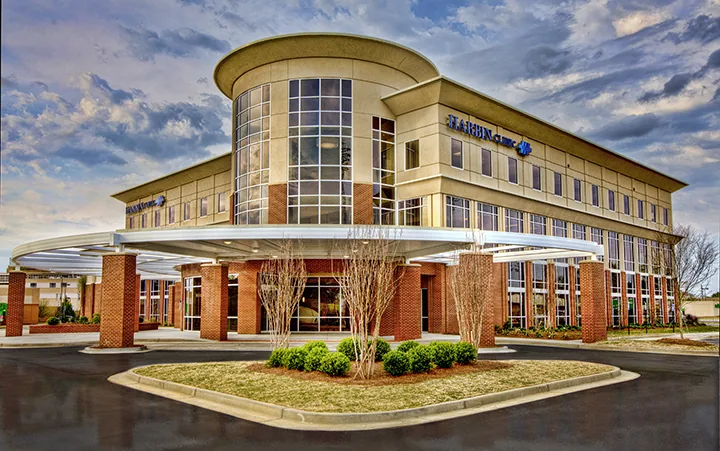 Harbin Clinic Cancer Center in Rome, Georgia, a healthcare real estate project advised by Realty Trust Group